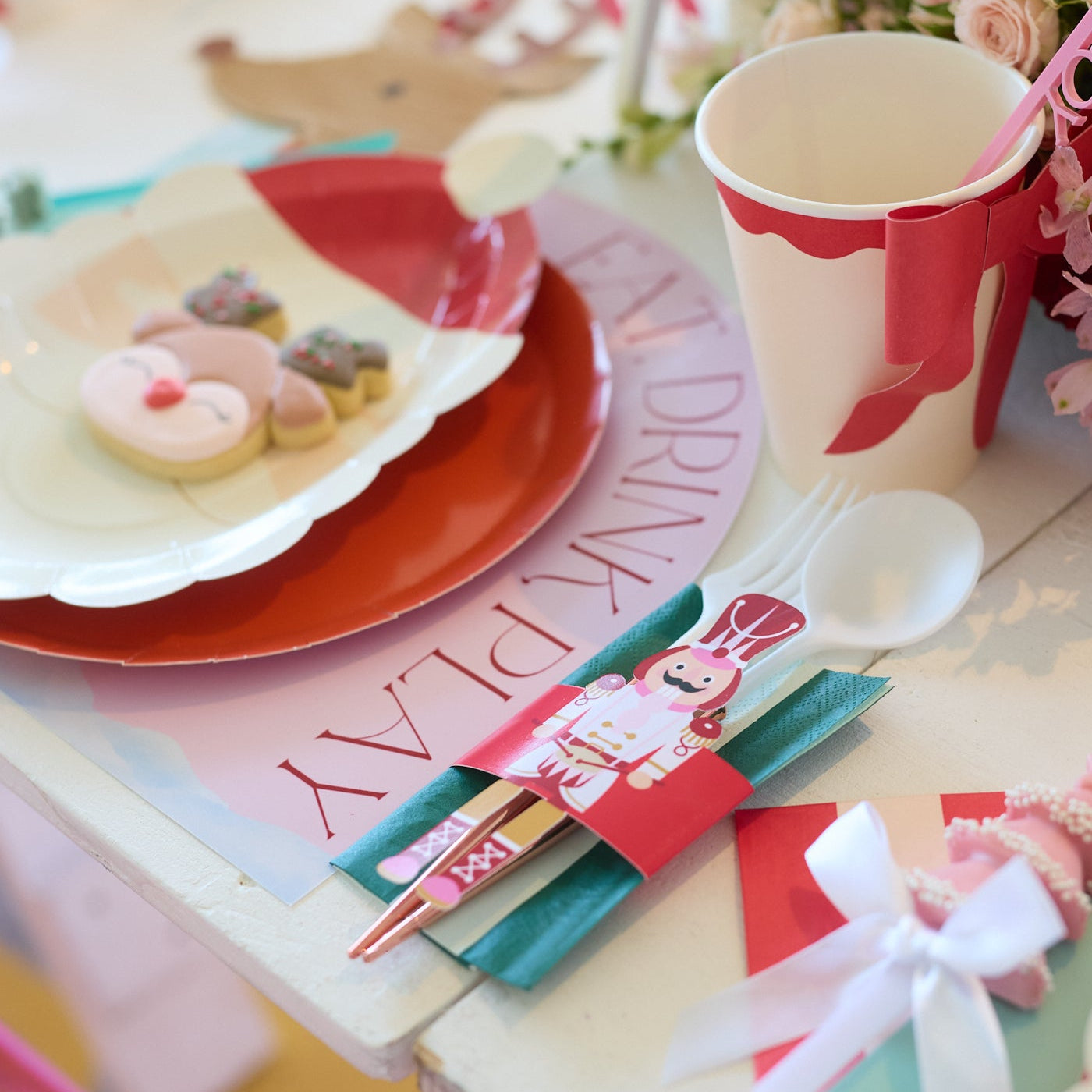 Napkin & Cutlery Band image 1